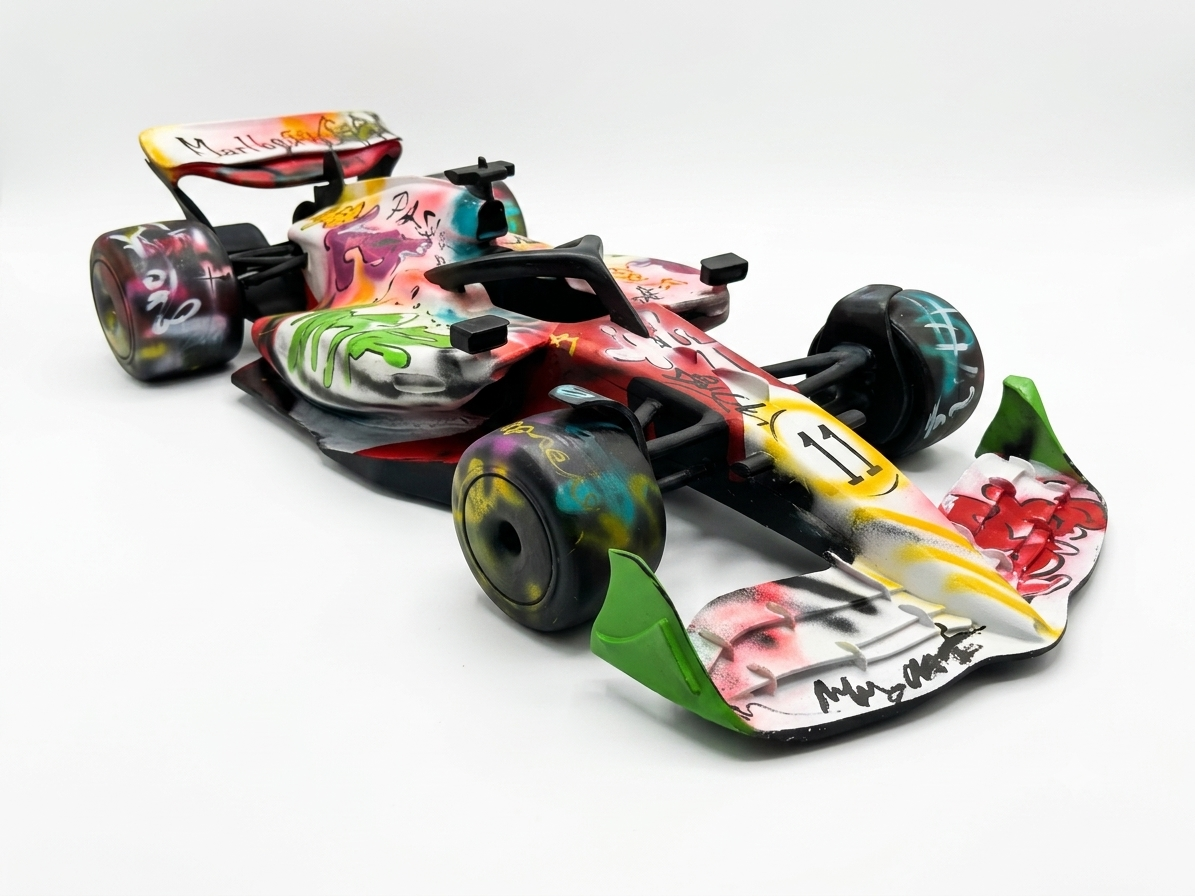 Formula 1 Sokak Sanatı Koleksiyonu Modeli - Görsel 2