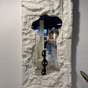 Sculptora Dokulu Heykel Ayna