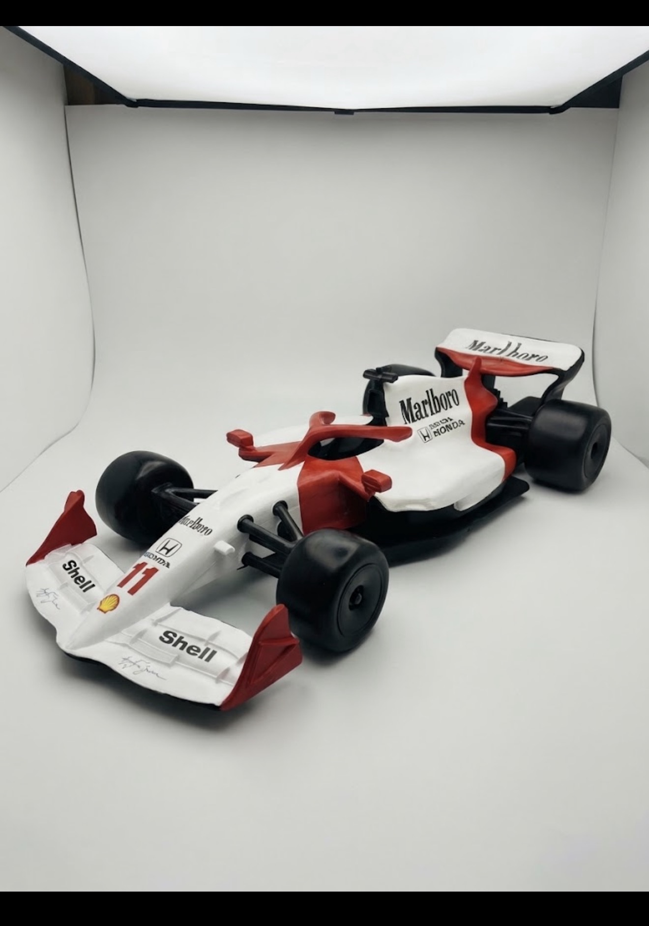 Formula 1 Model Yarış Arabası - Görsel 2